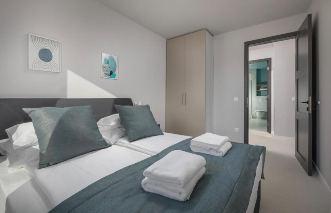 Dinora Exclusive Apartments Makarska Exterior photo