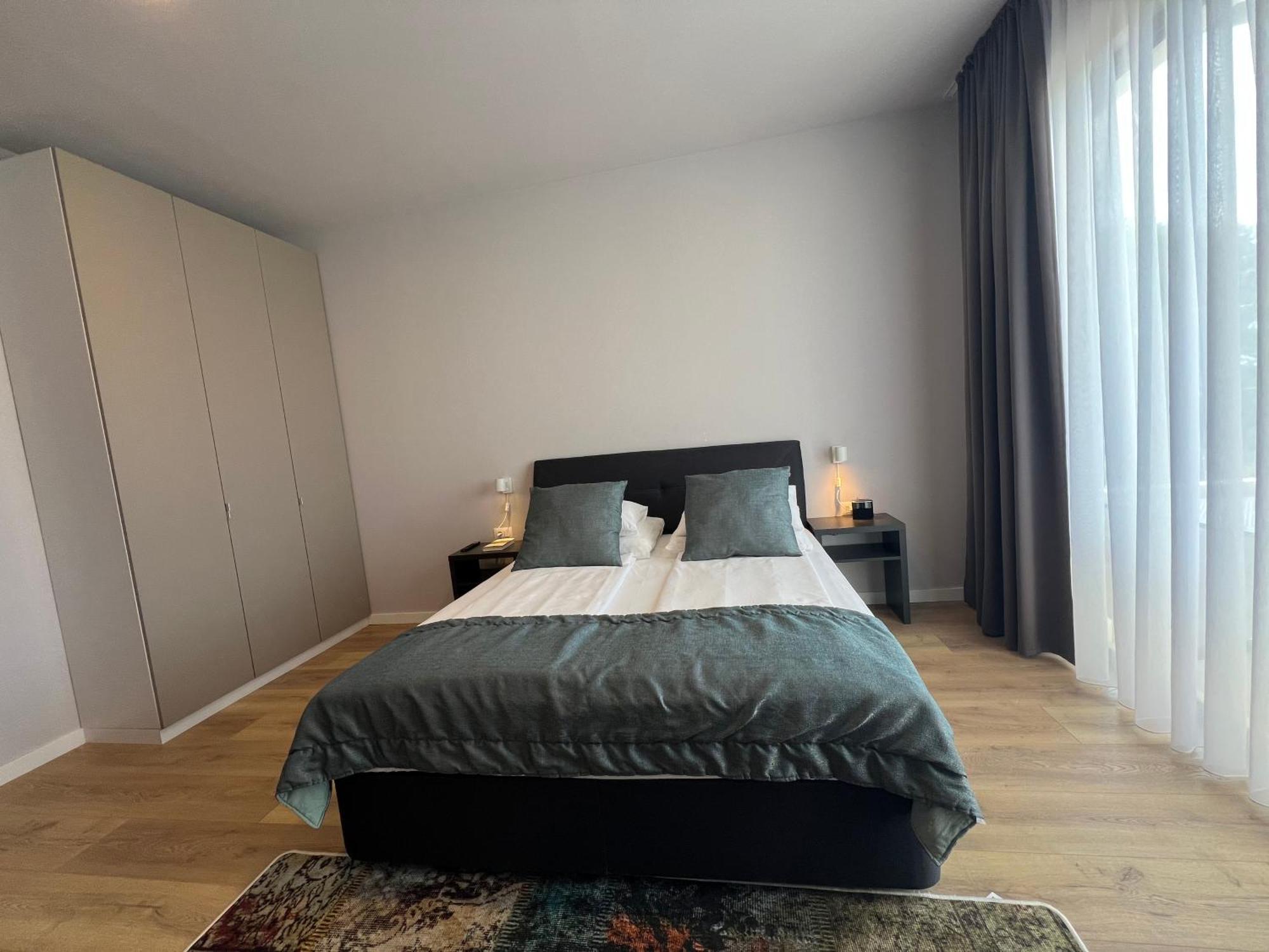 Dinora Exclusive Apartments Makarska Exterior photo